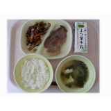 6月10日（火）　豚のみそ焼き　ひじきの煮物　しいたけのみそ汁