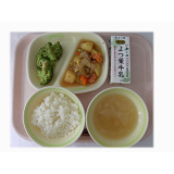 6月23日（月）　ひき肉ごまじゃが　ブロッコリーナムル　大根と油揚げのみそ汁