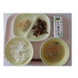 3月9日（月）　たらの西京漬け　ひじきの煮物　さつま汁