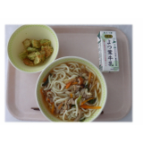 8月27日（木）　肉うどん　青のりポテト