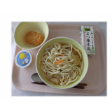 9月17日（木）　けんちんうどん　北海道産たまねぎコロッケ　十五夜デザート